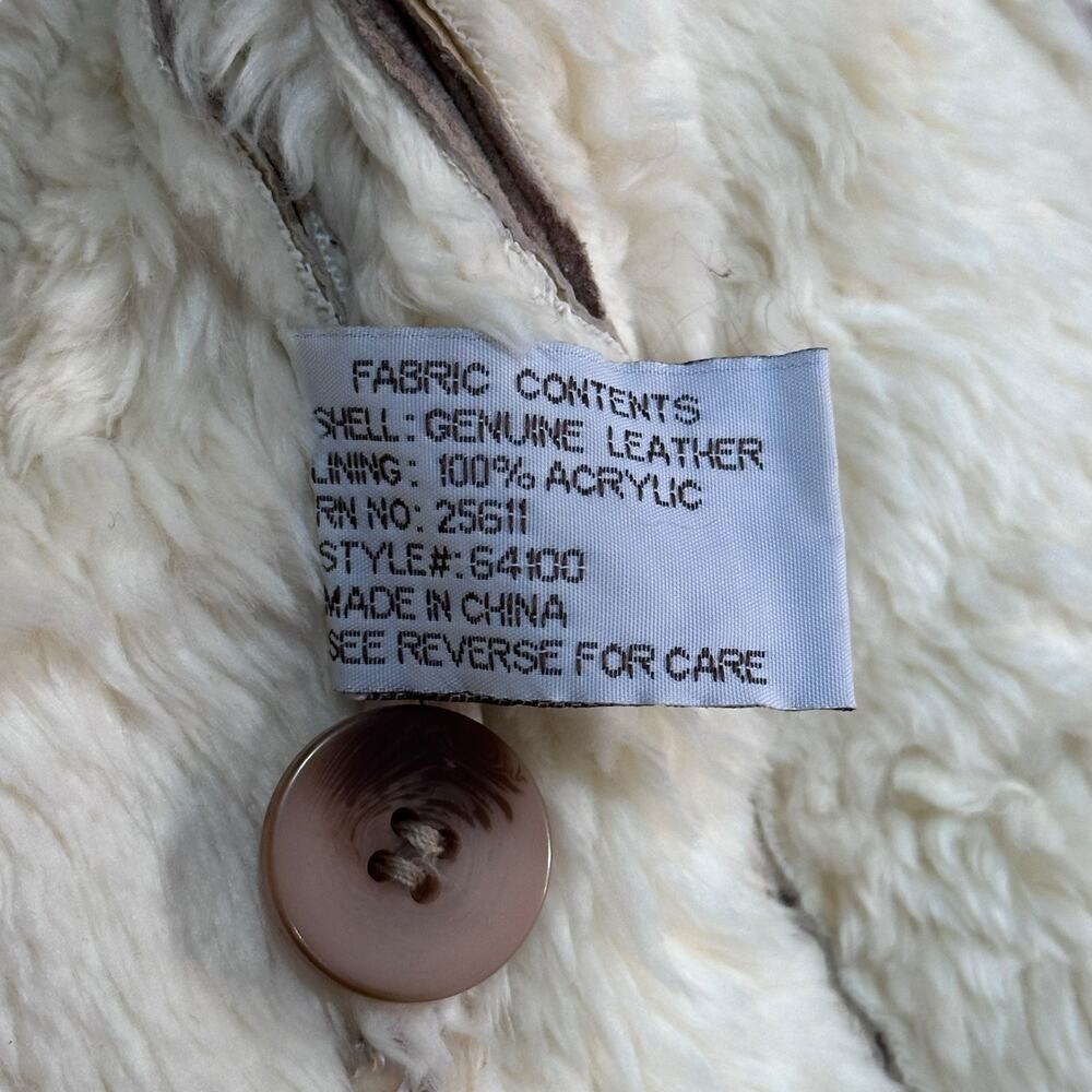 XOXO Genuine Leather Sherpa-Lined Jacket Women’s Size Small – Beige/Brown - Picture 5 of 5